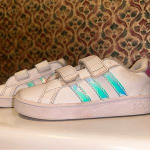 Girls Adidas sneakers size 8k